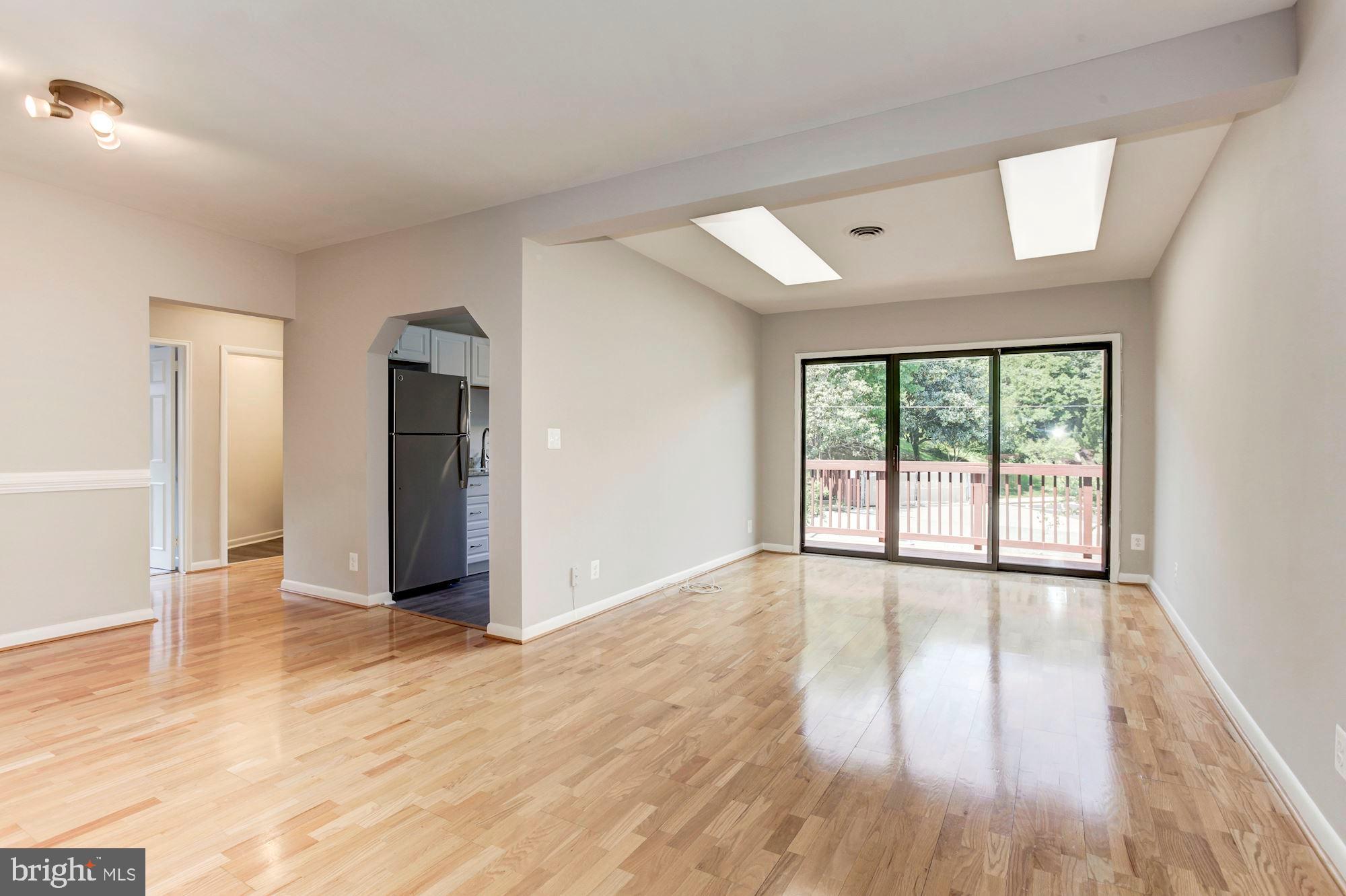 SEMINARY WALK - Residential