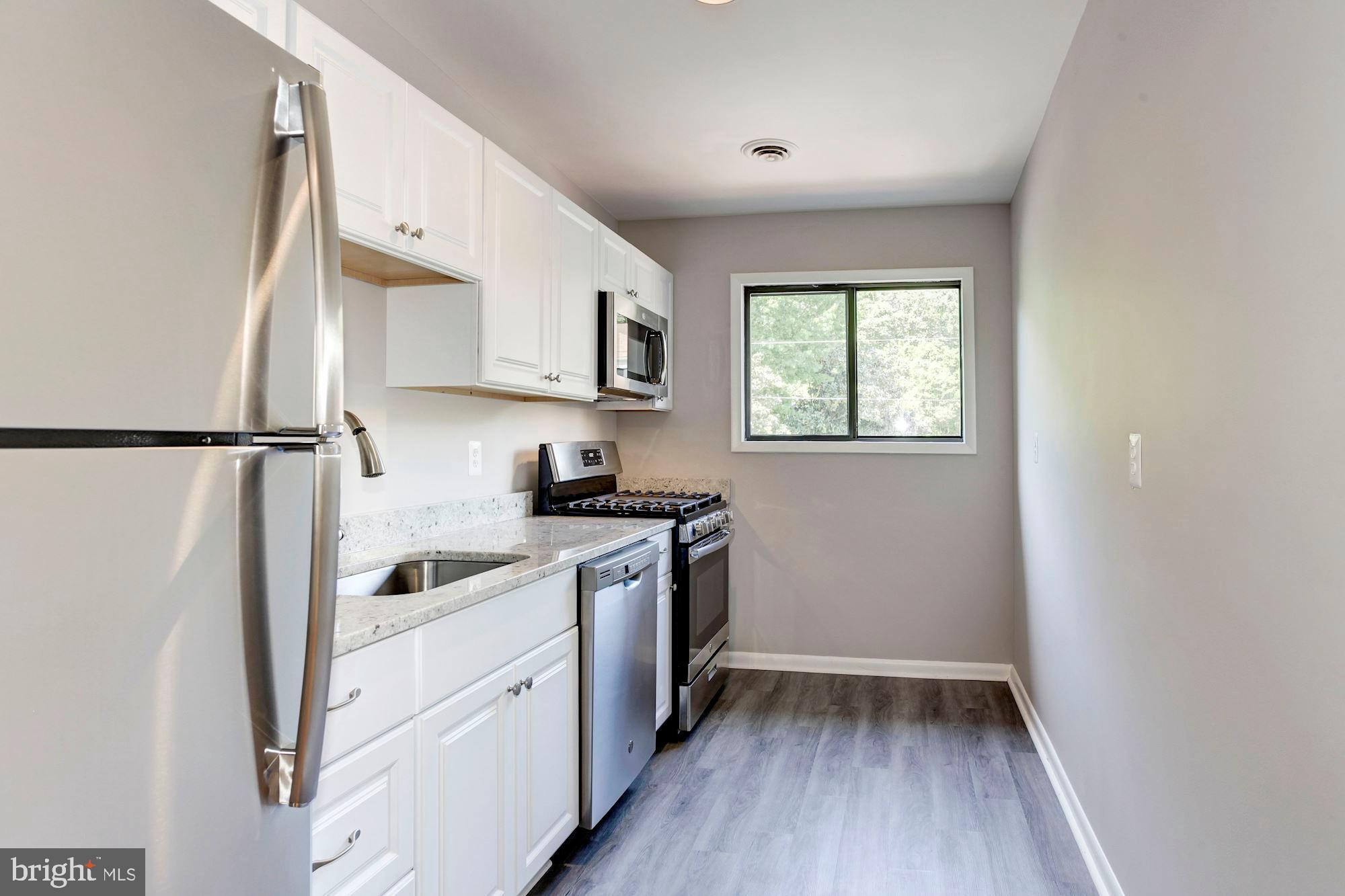 SEMINARY WALK - Residential