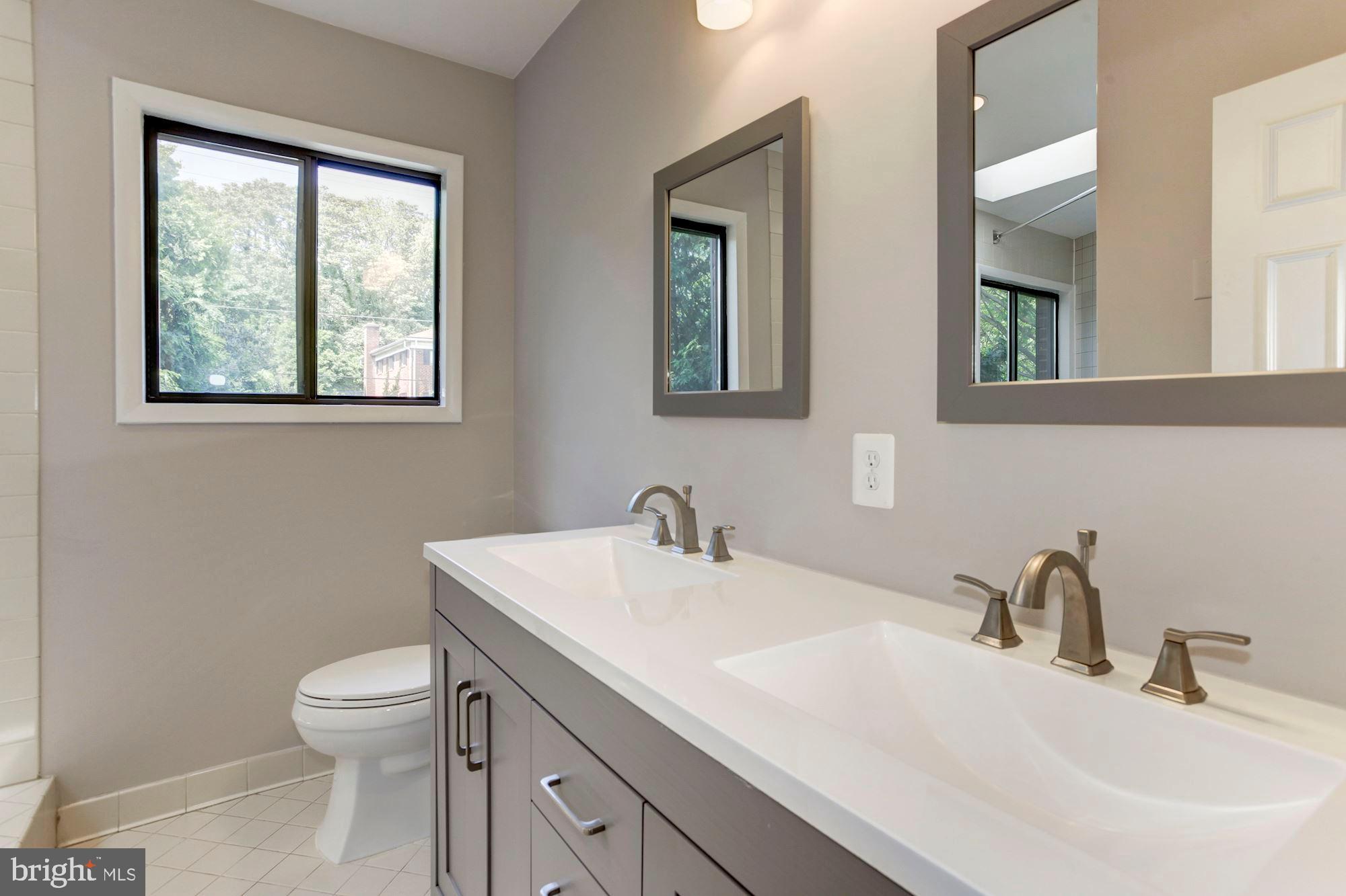 SEMINARY WALK - Residential