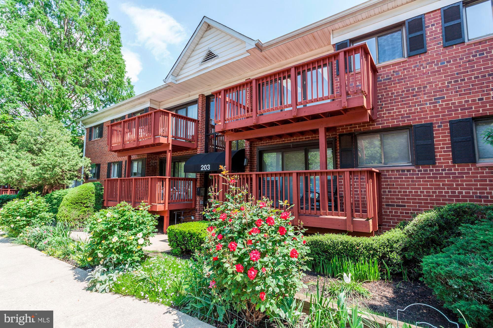 SEMINARY WALK - Residential