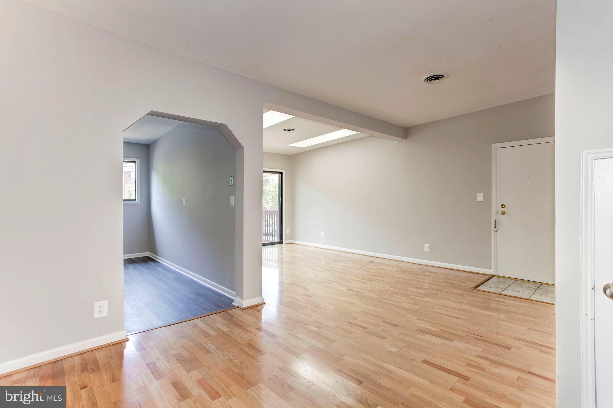 SEMINARY WALK - Residential