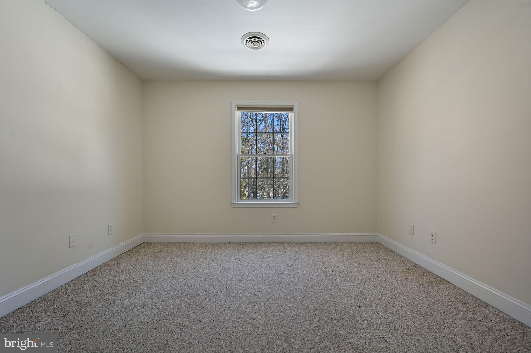 HUNTERS RIDGE - Residential