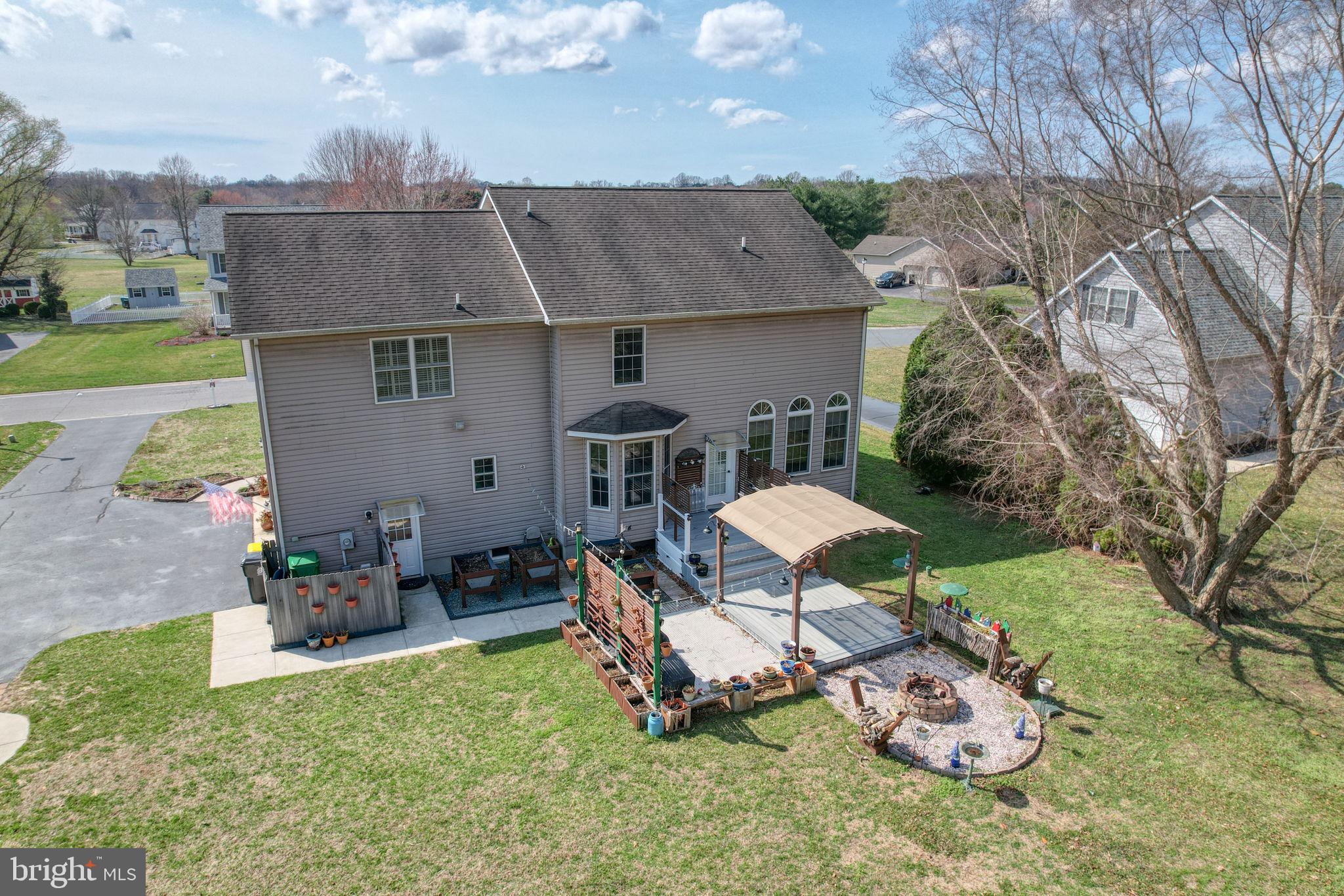 HUNTERS RIDGE - Residential