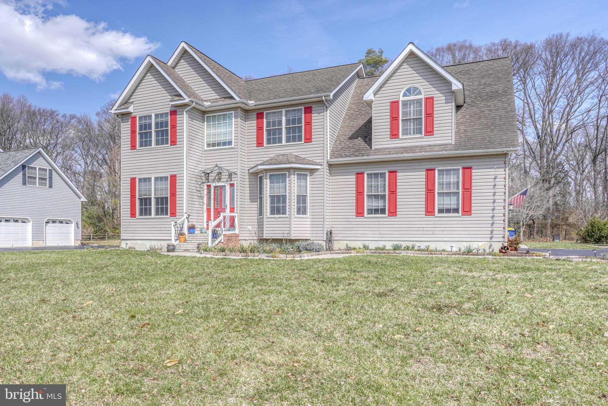 HUNTERS RIDGE - Residential