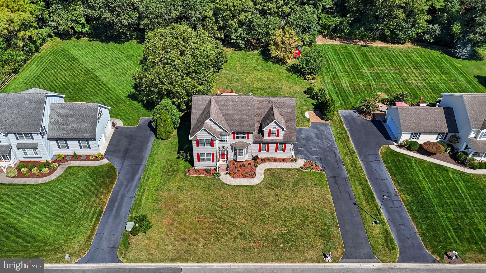 HUNTERS RIDGE - Residential