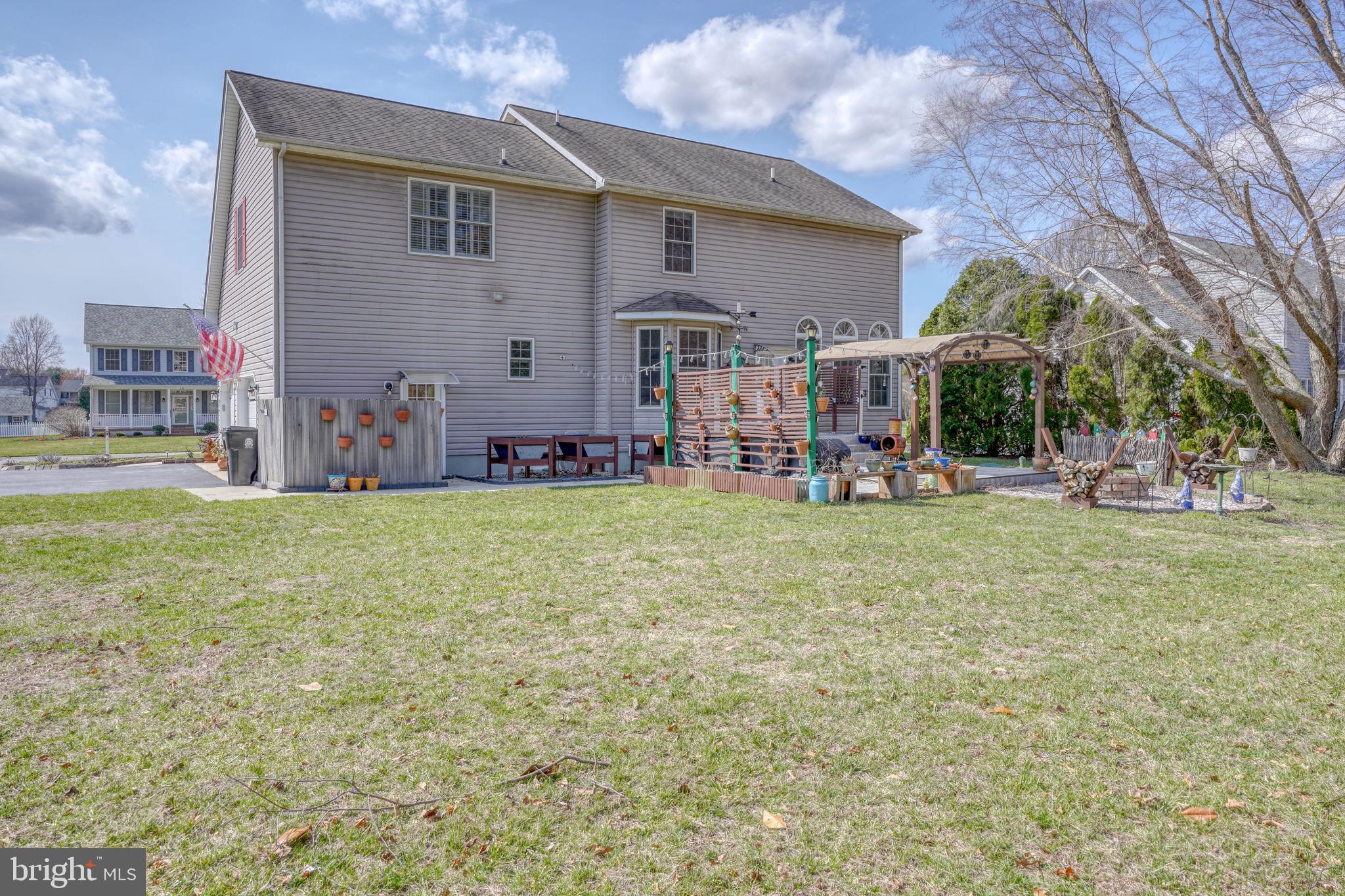 HUNTERS RIDGE - Residential