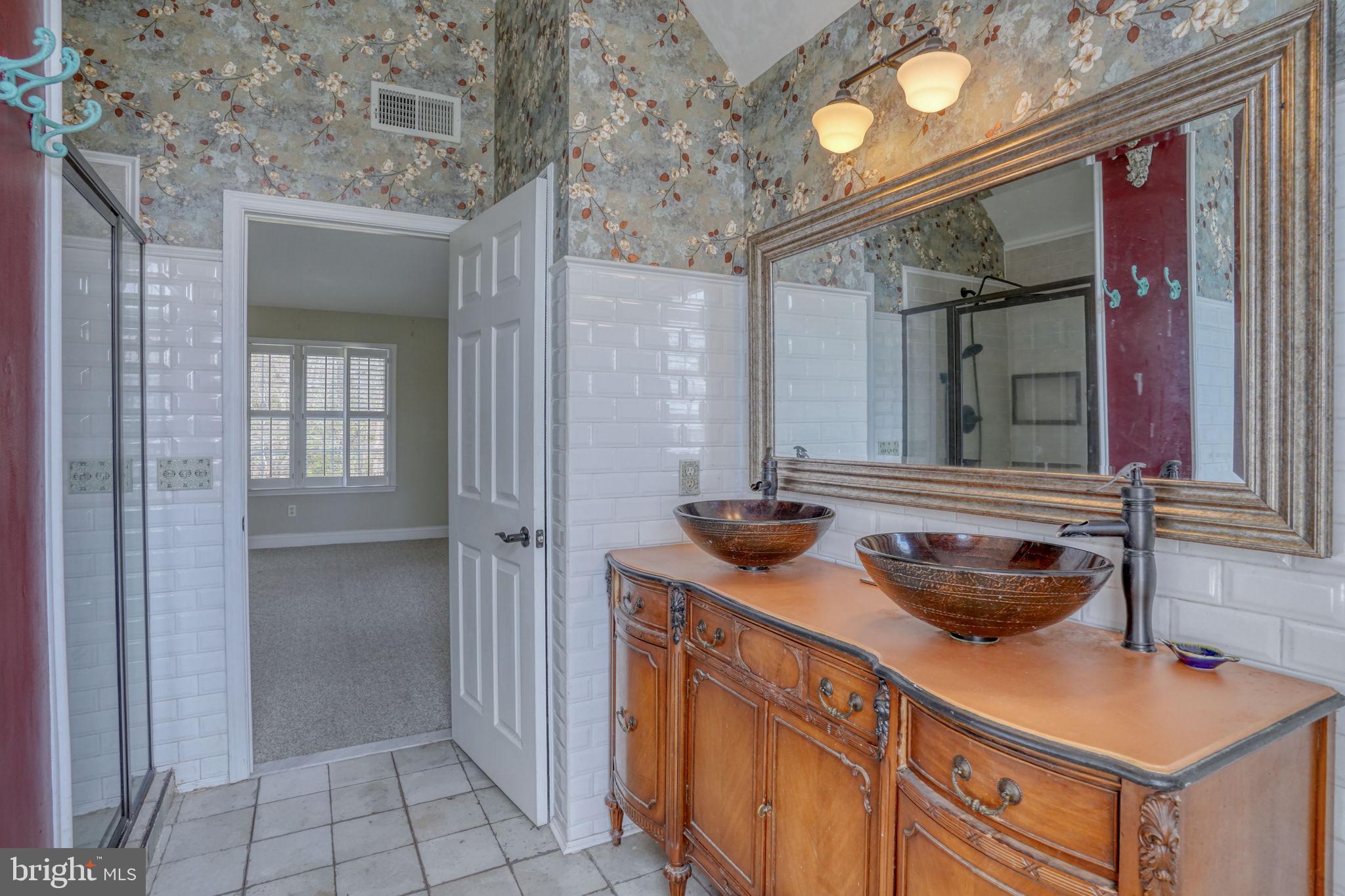 HUNTERS RIDGE - Residential