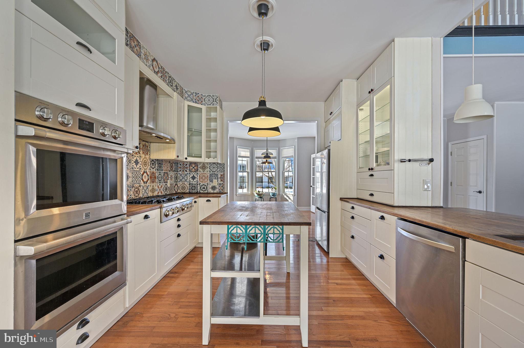 HUNTERS RIDGE - Residential