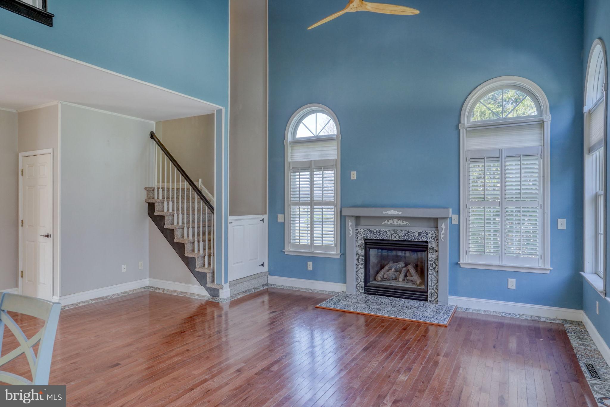 HUNTERS RIDGE - Residential