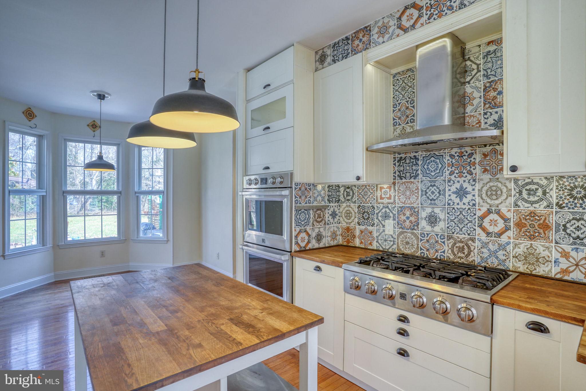 HUNTERS RIDGE - Residential