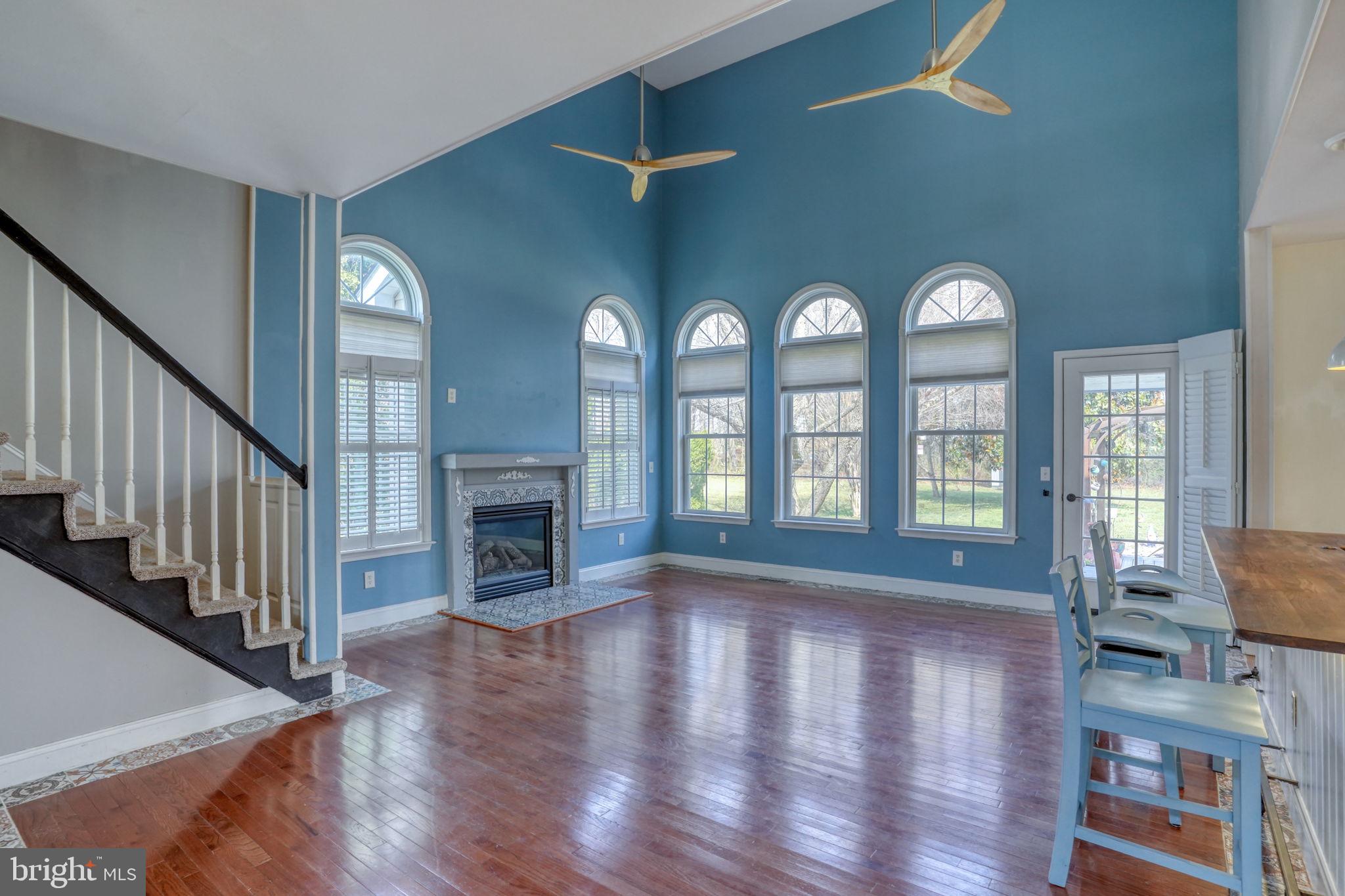 HUNTERS RIDGE - Residential