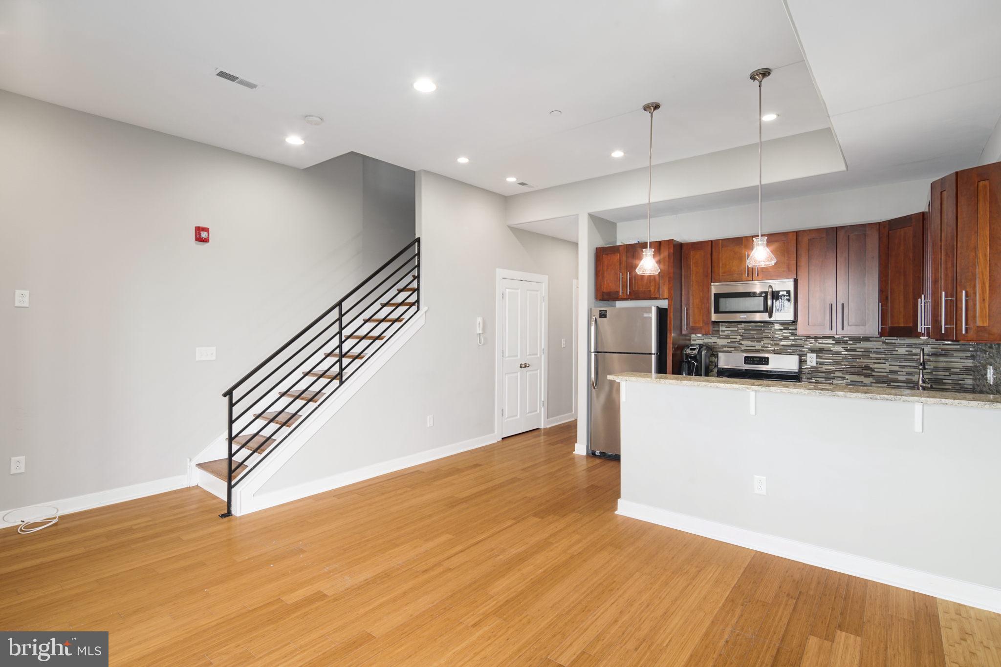 FAIRMOUNT - Residential Lease