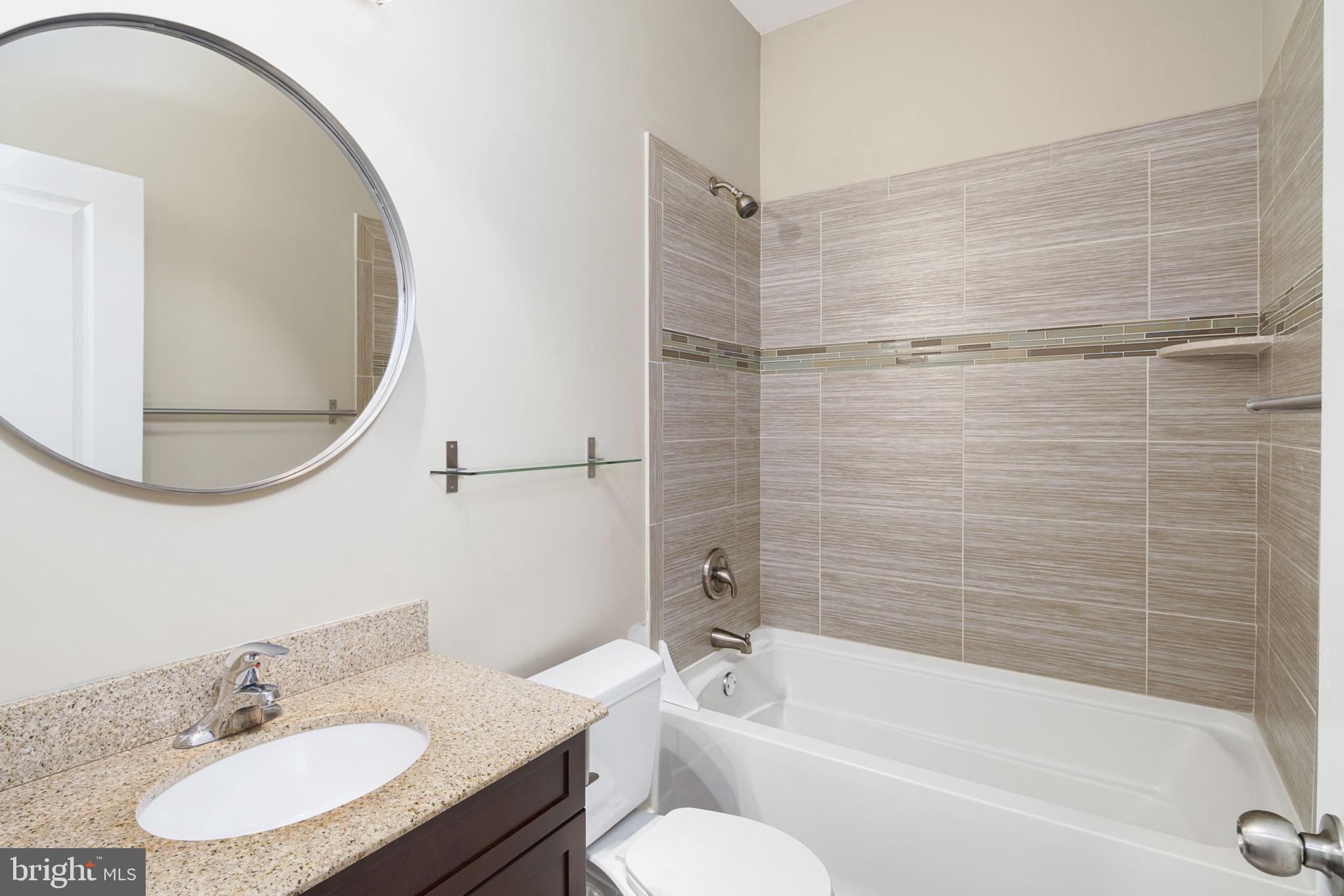 FAIRMOUNT - Residential Lease