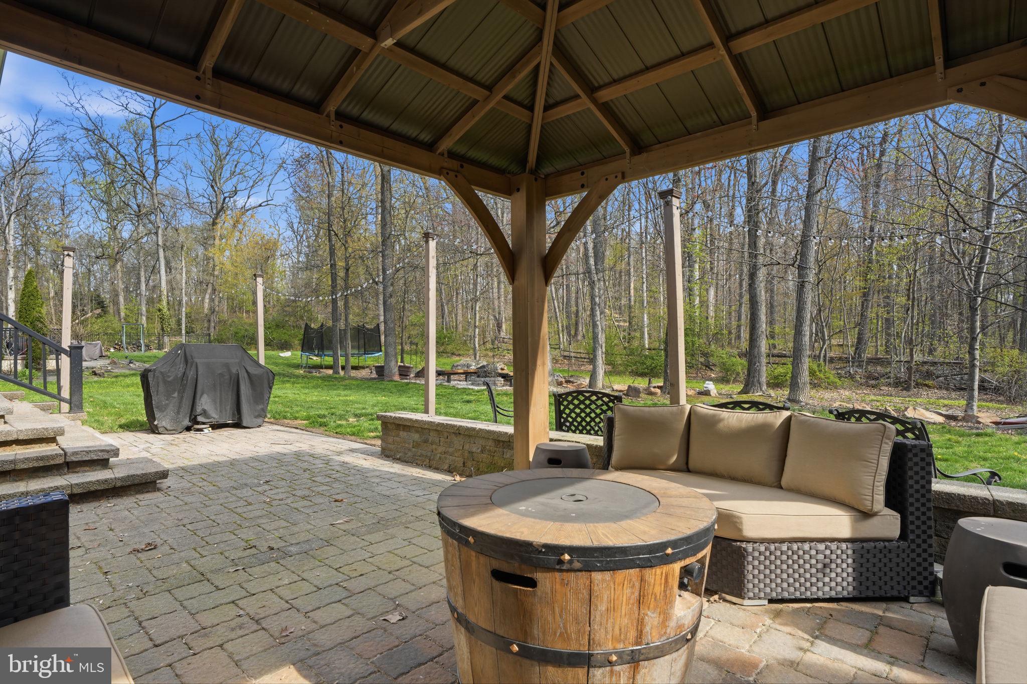 WINDSOR SQUARE - Residential