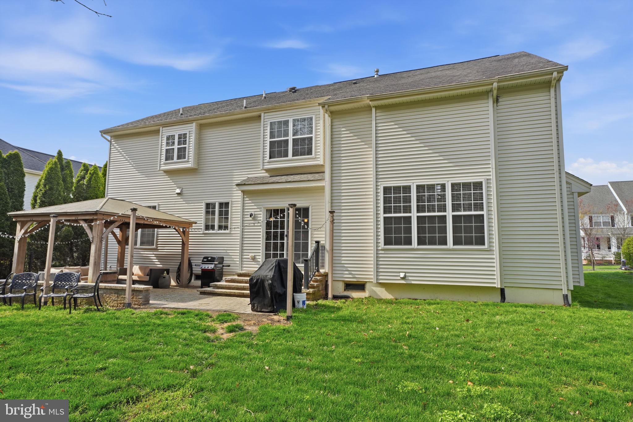 WINDSOR SQUARE - Residential