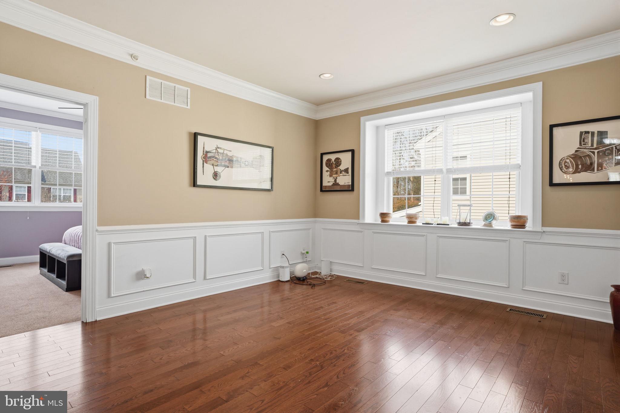 WINDSOR SQUARE - Residential