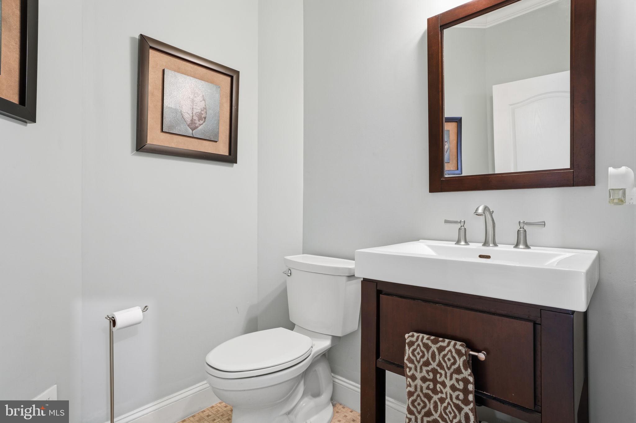 WINDSOR SQUARE - Residential