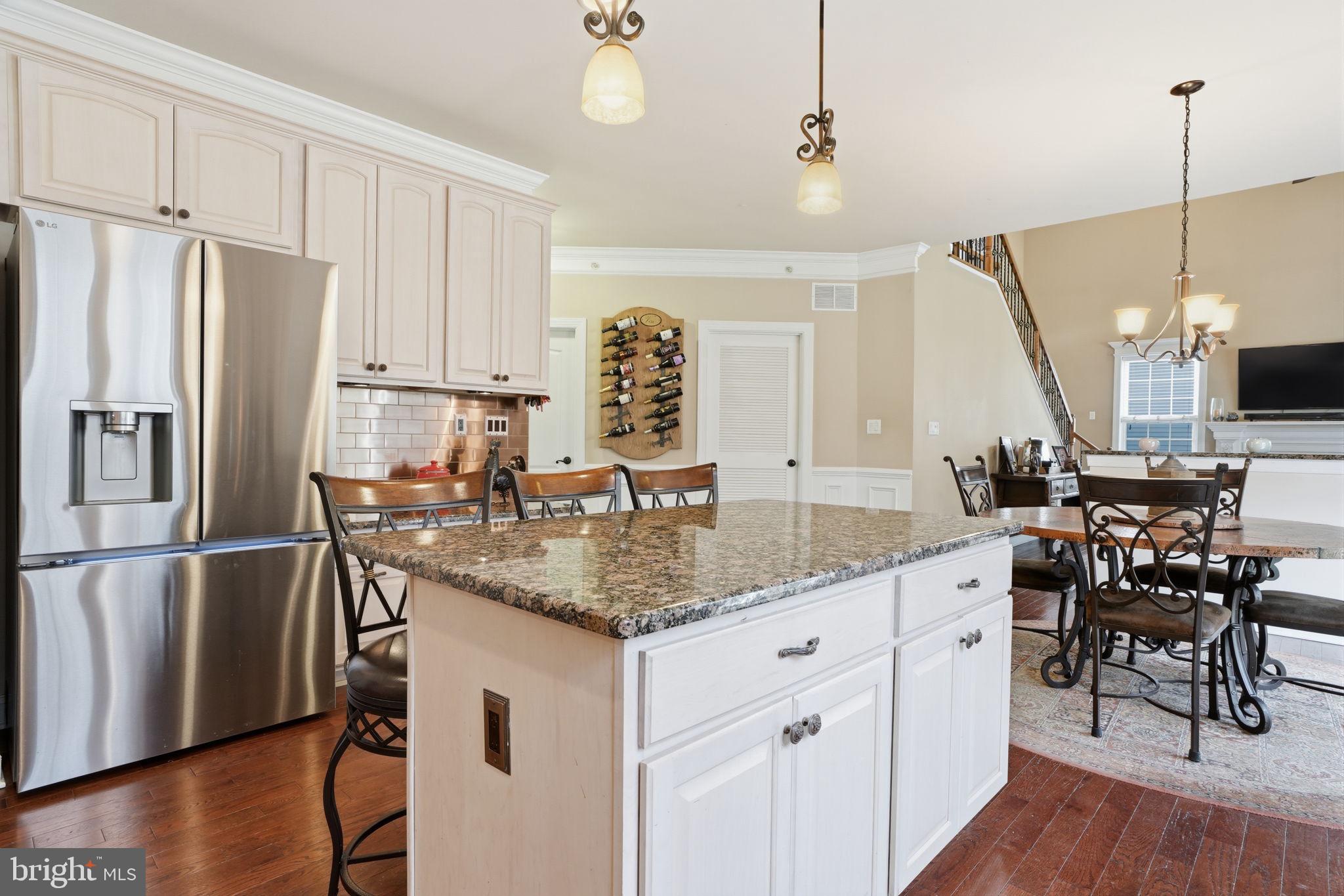 WINDSOR SQUARE - Residential