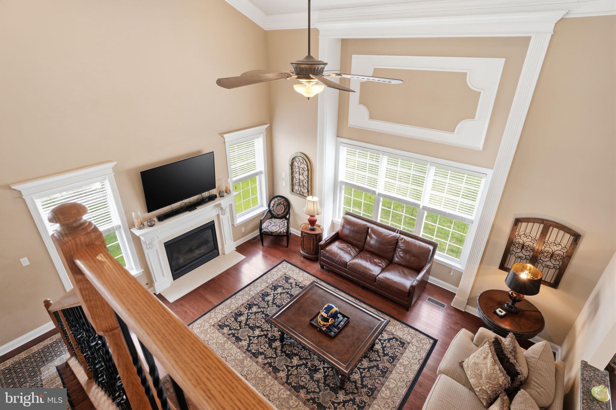 WINDSOR SQUARE - Residential