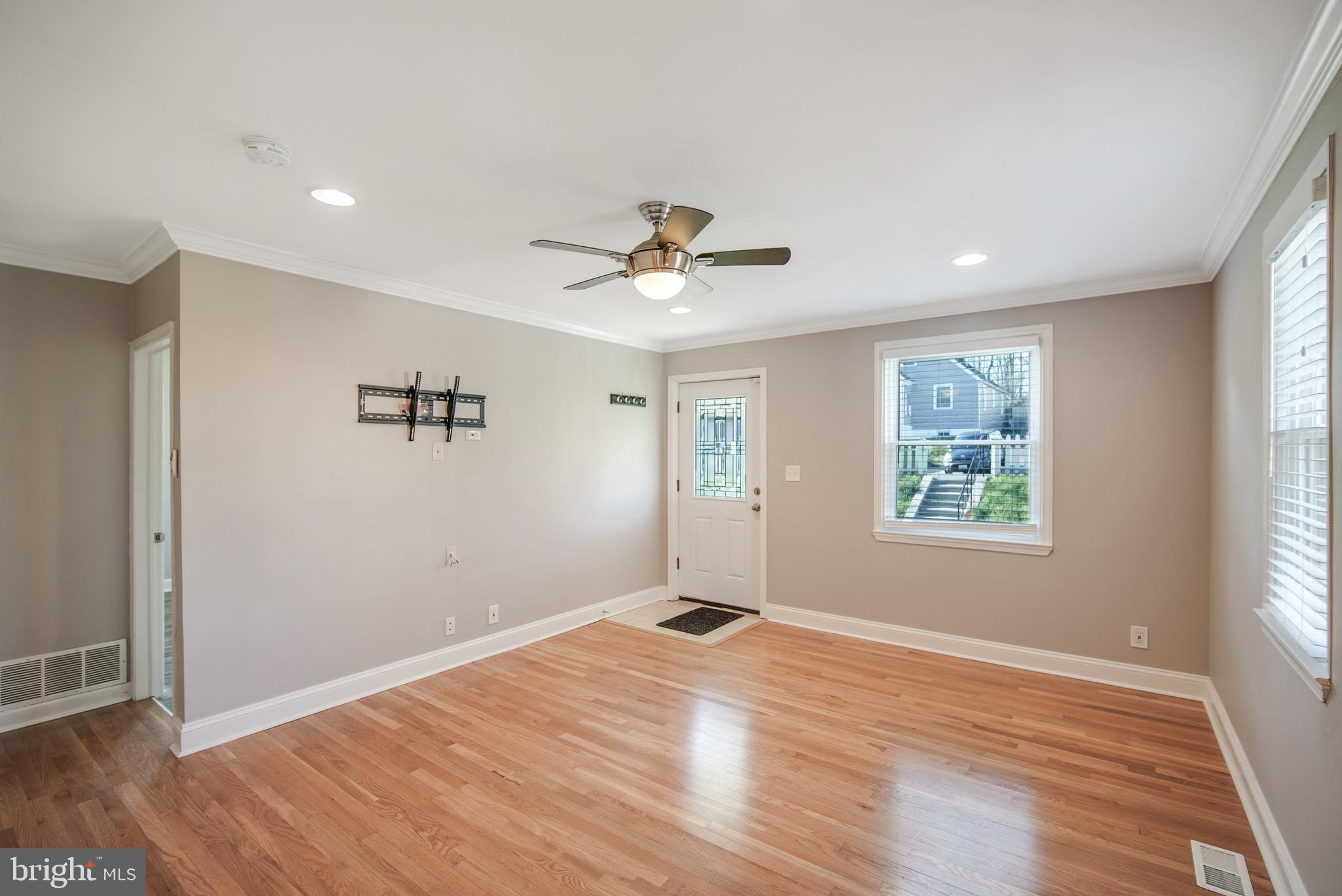 FRANKFORD - Residential