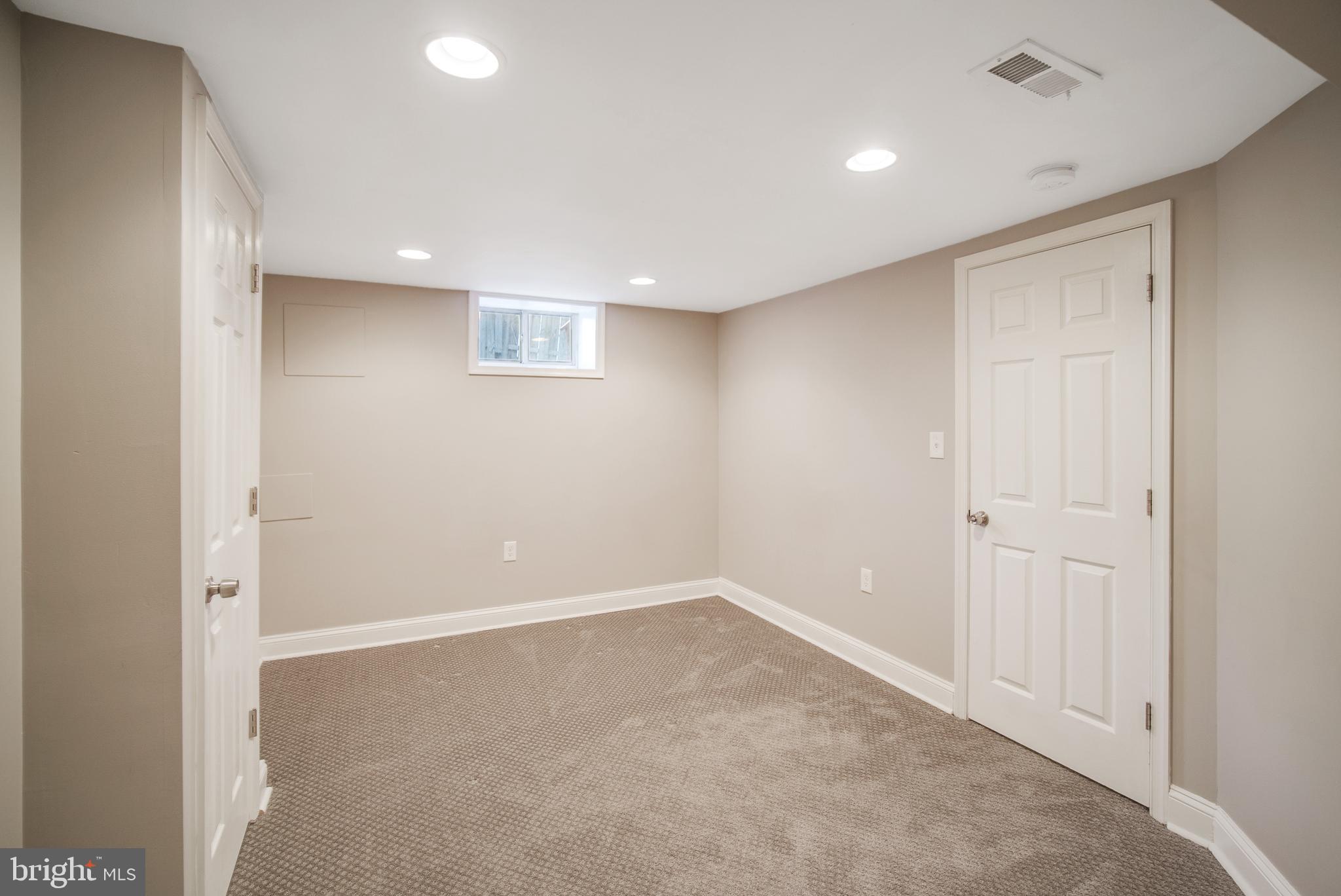 FRANKFORD - Residential