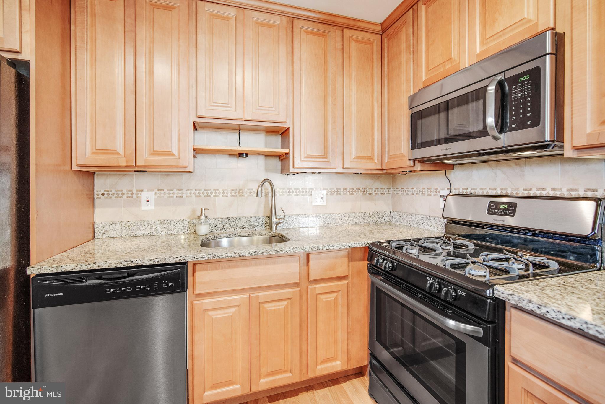 FRANKFORD - Residential