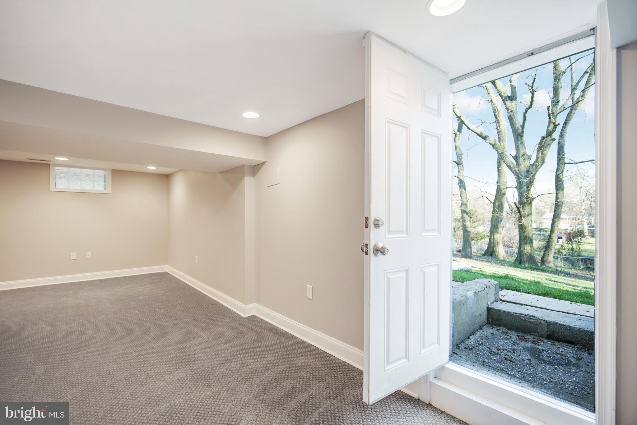 FRANKFORD - Residential