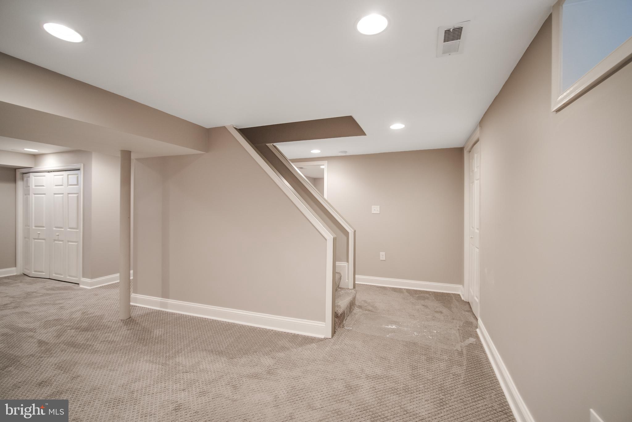 FRANKFORD - Residential