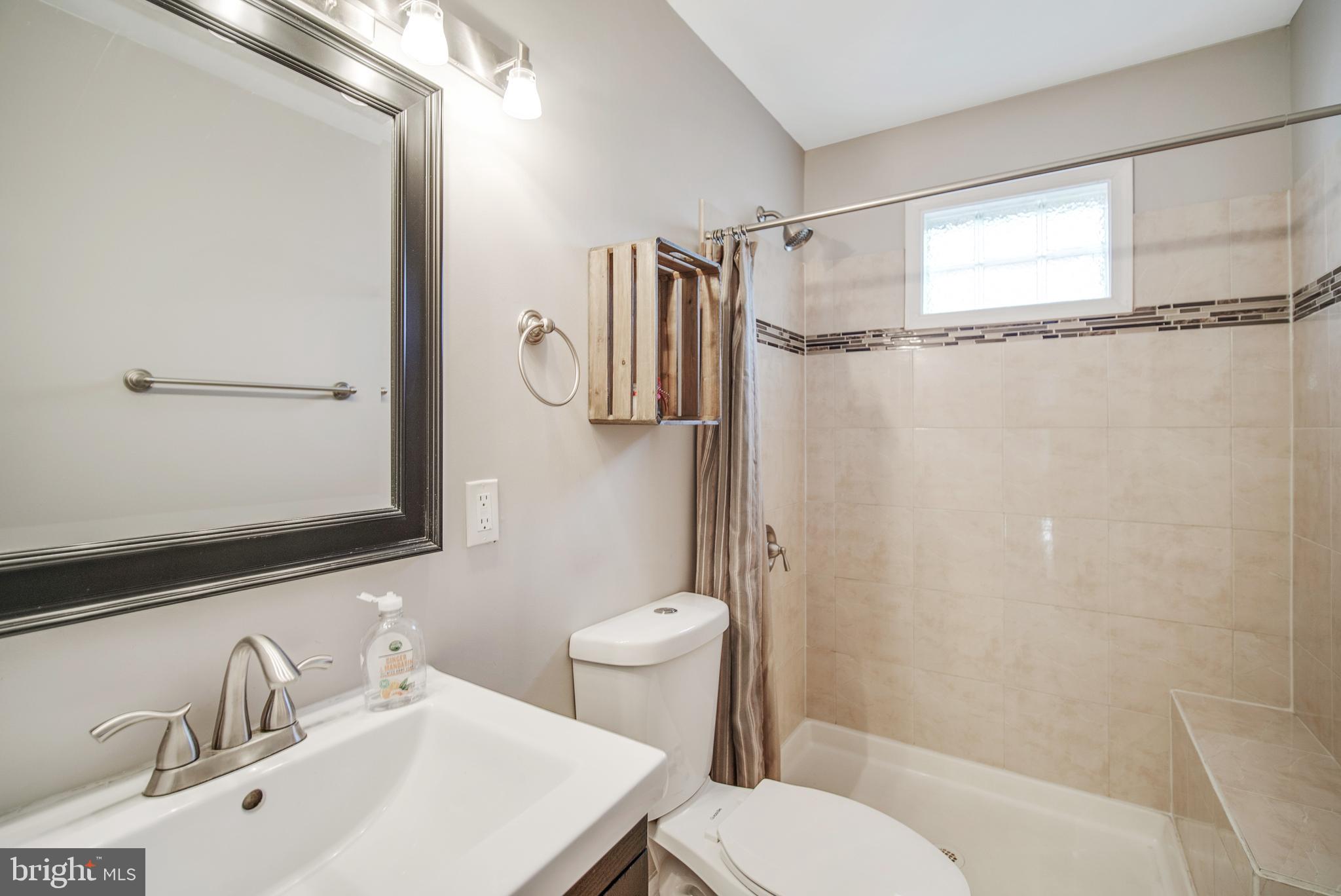 FRANKFORD - Residential