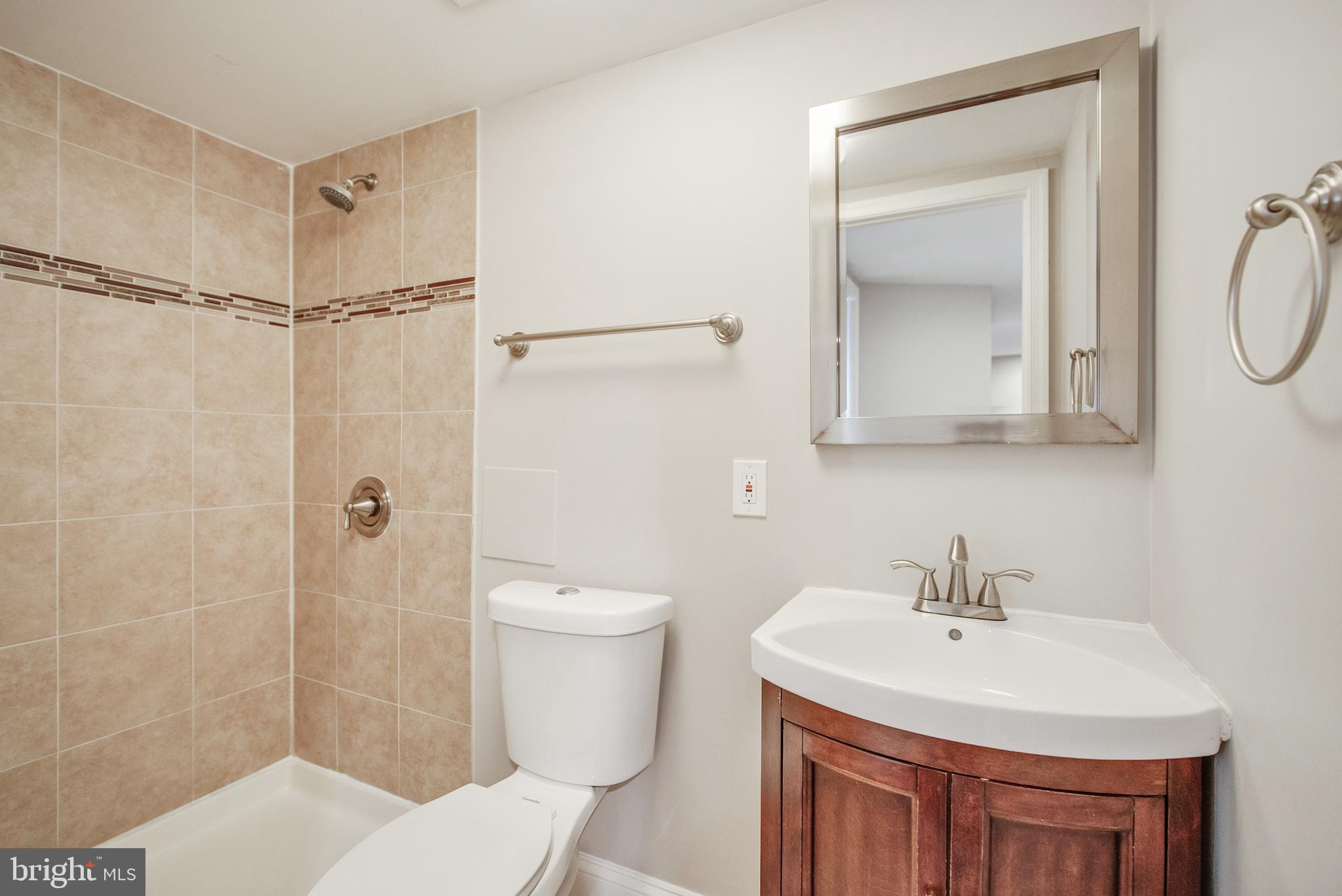 FRANKFORD - Residential