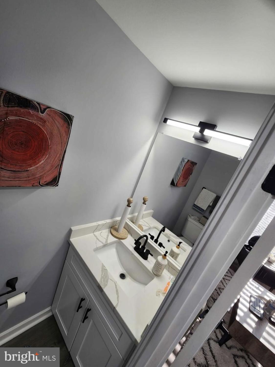 MONTGOMERY VILLAGE - Residential Lease