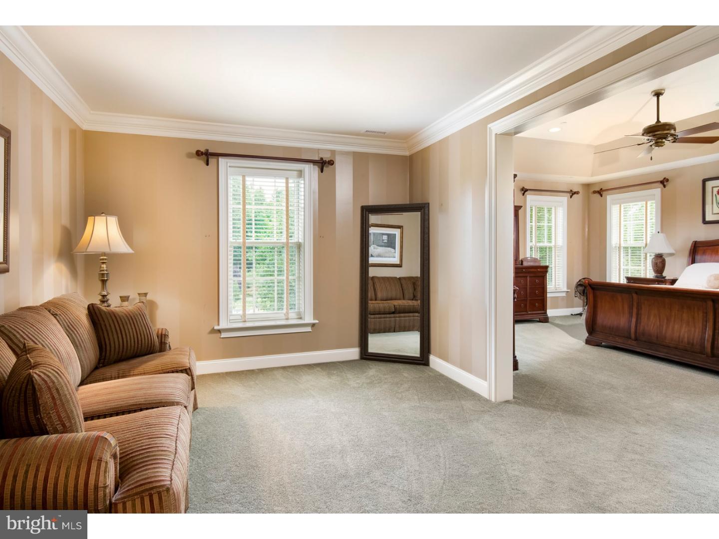 WHITE HORSE - Residential