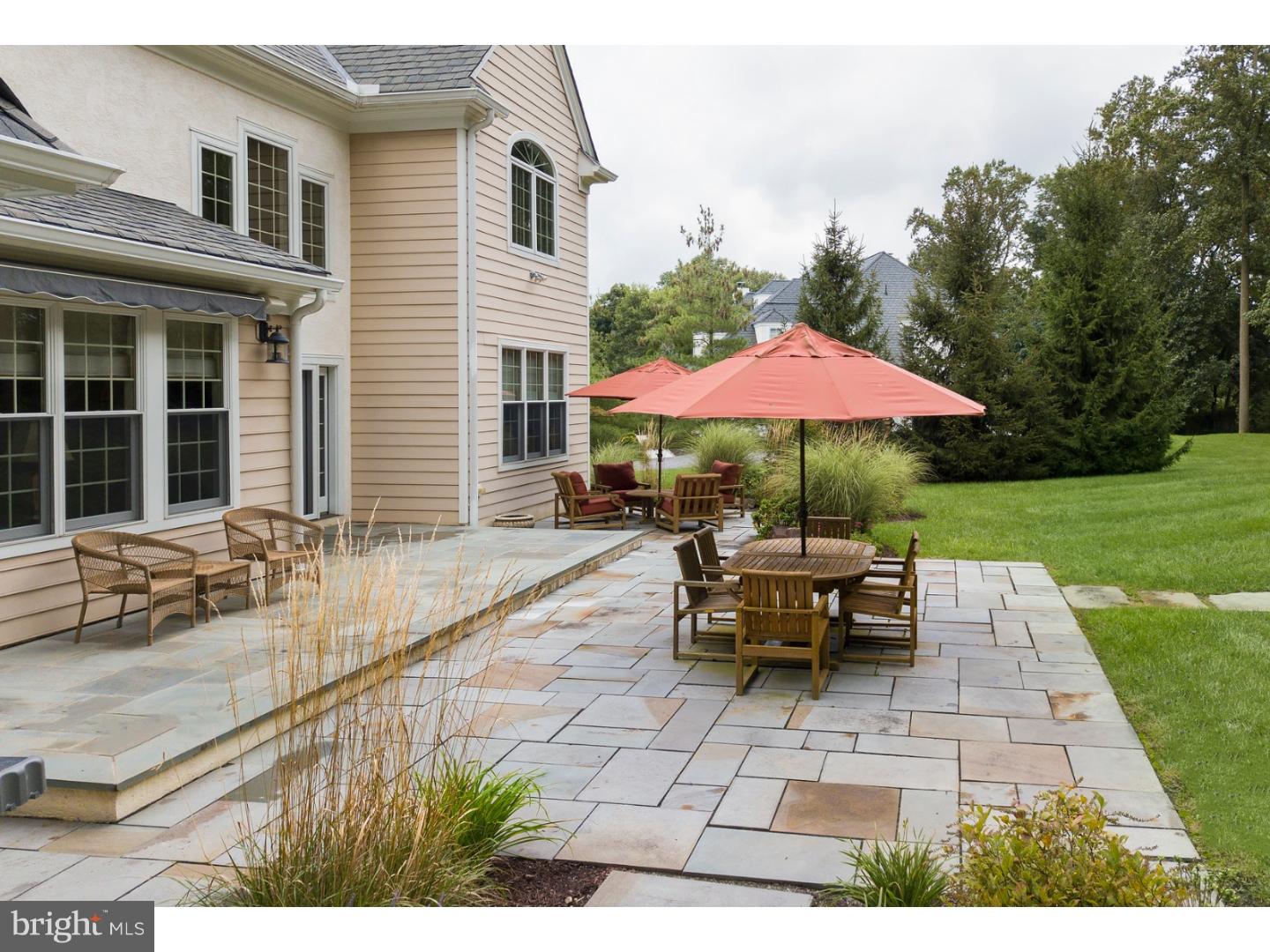 WHITE HORSE - Residential