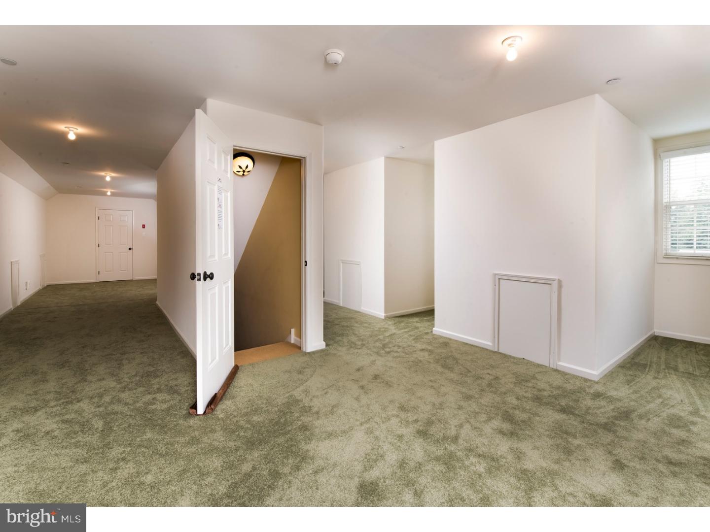 WHITE HORSE - Residential