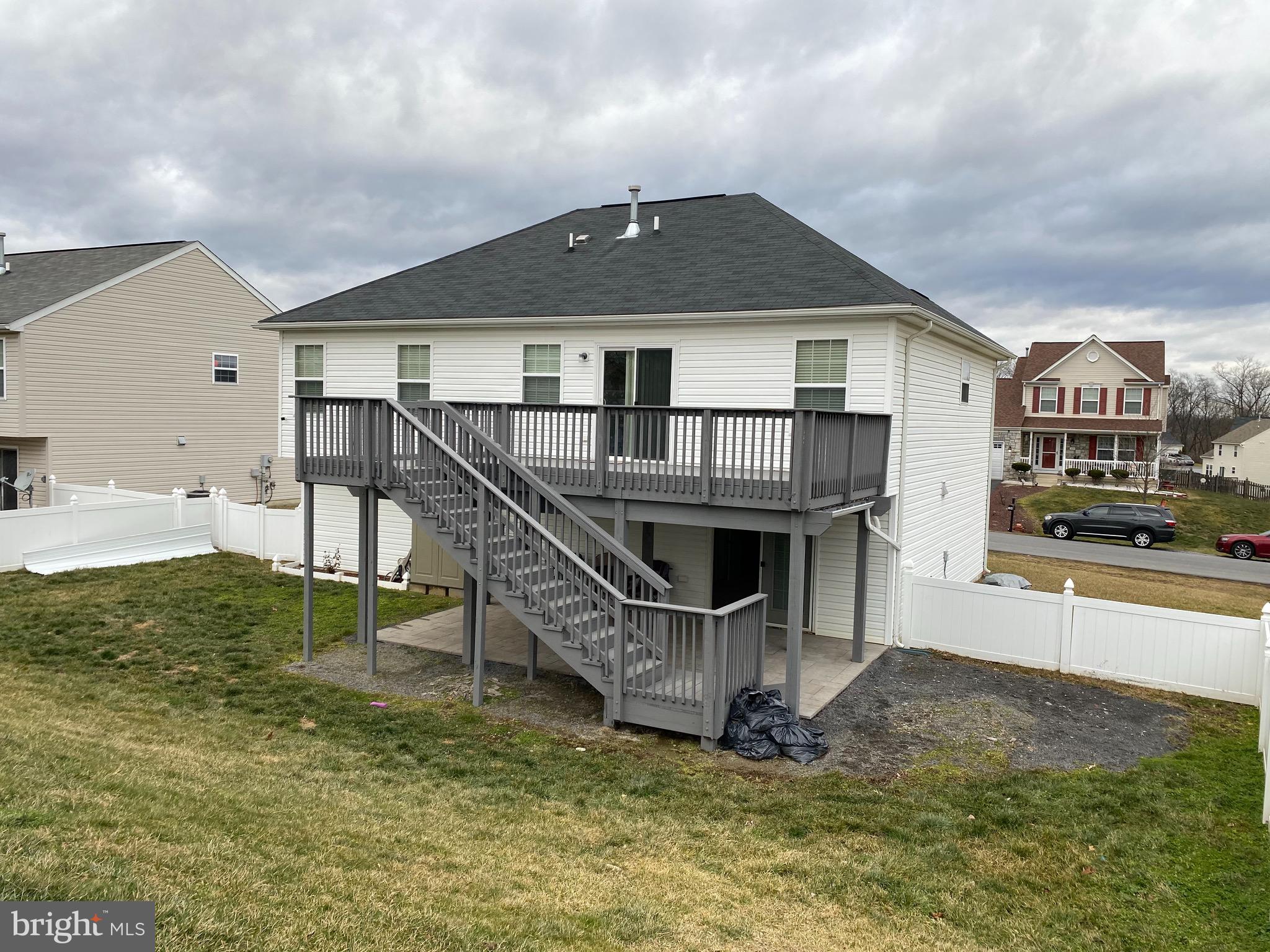 PRENTISS POINT - Residential