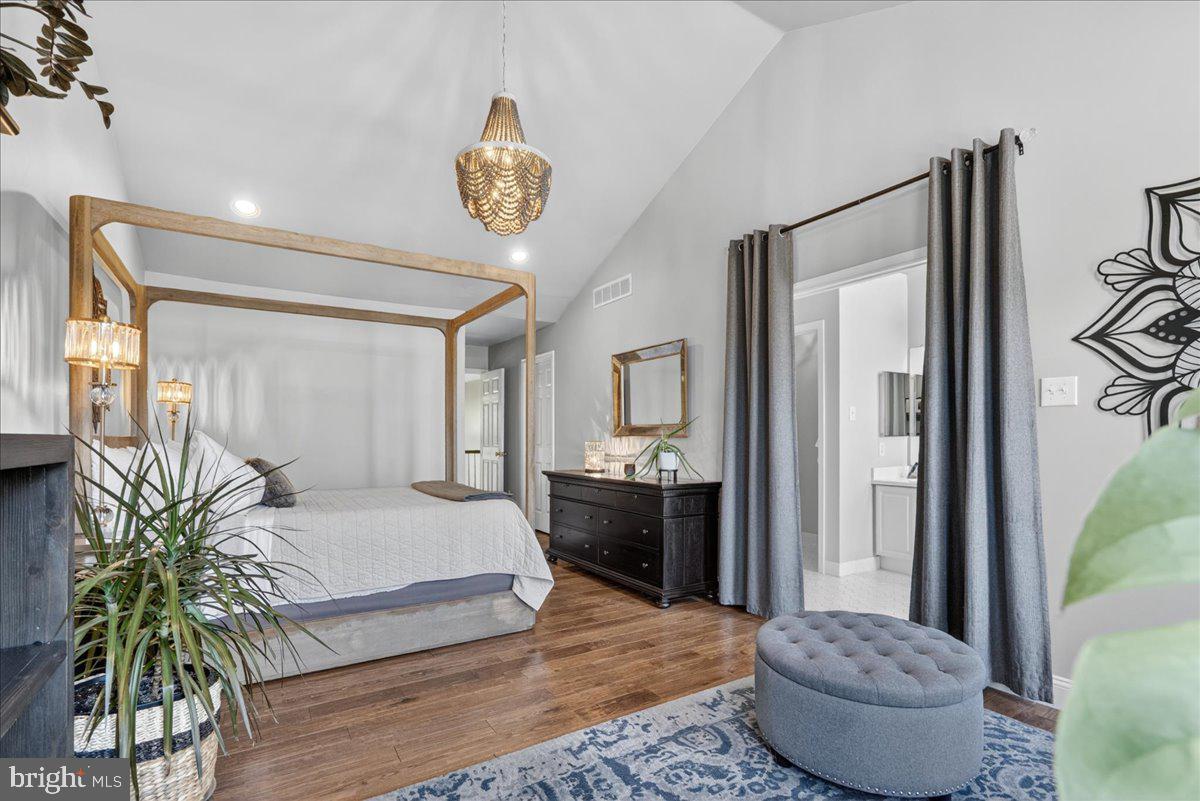 FOX HEATH - Residential