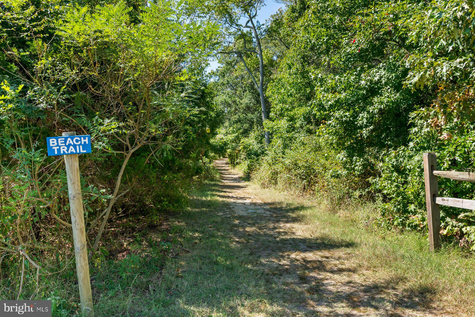 SAUNDERS POINT - Residential
