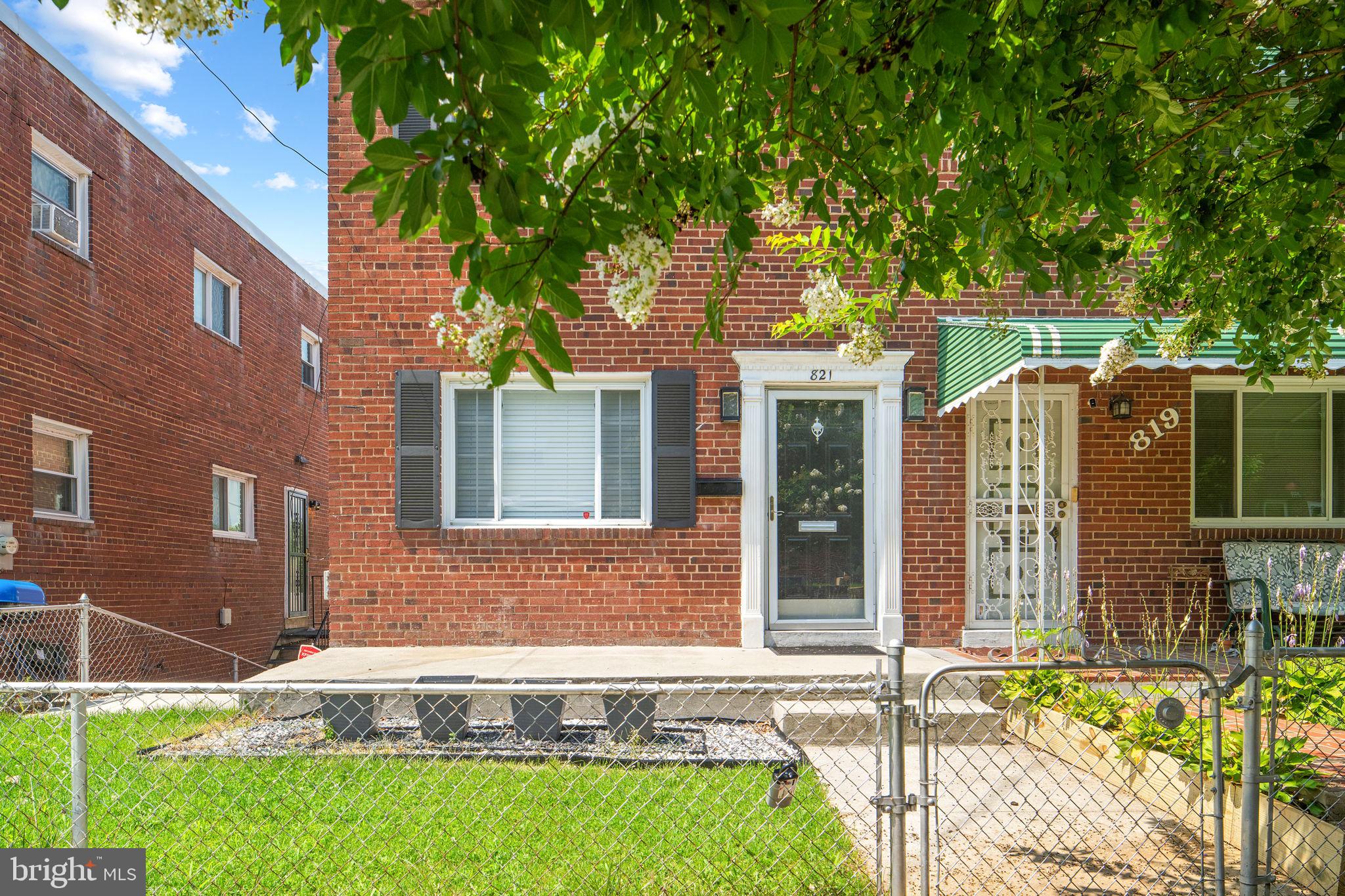 821 OGLETHORPE STREET NE