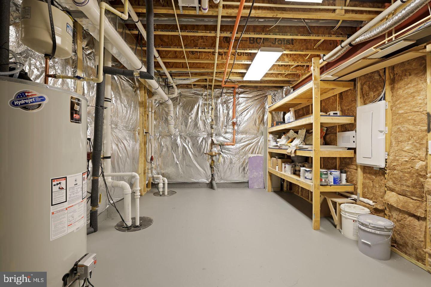 LANDON WOODS - Residential Lease