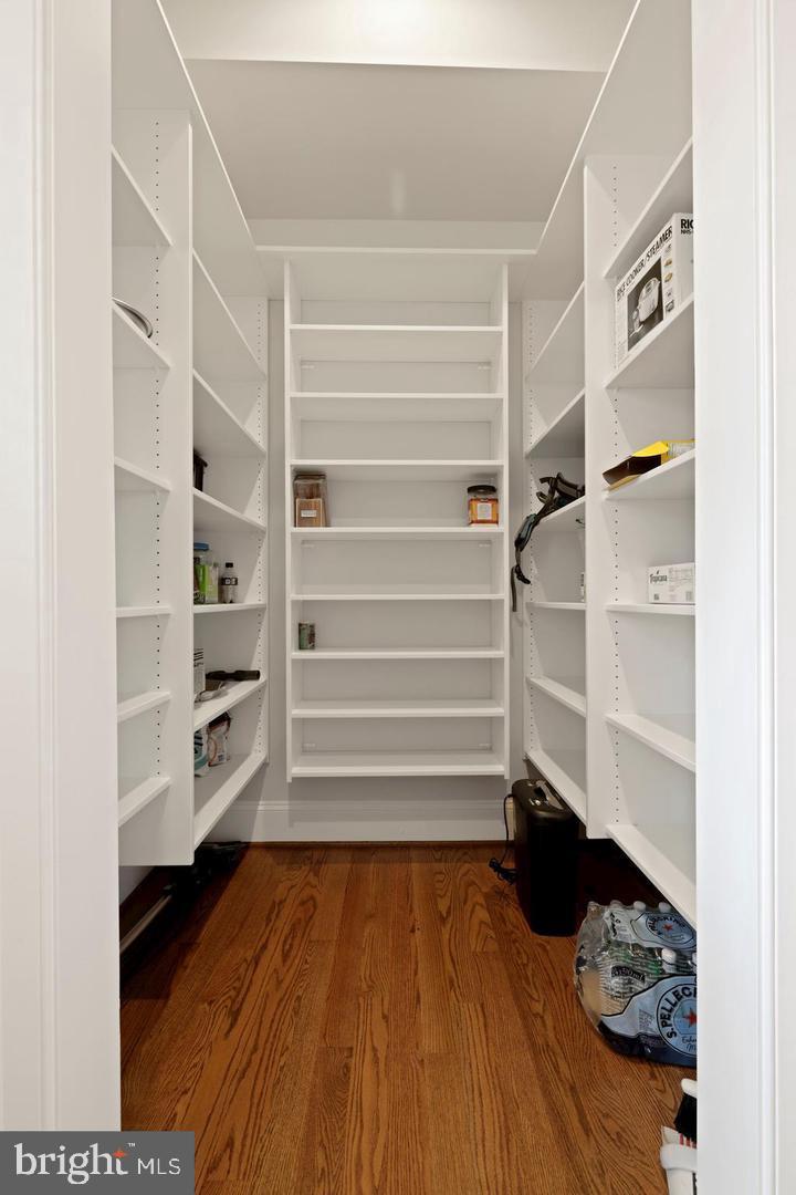 LANDON WOODS - Residential Lease