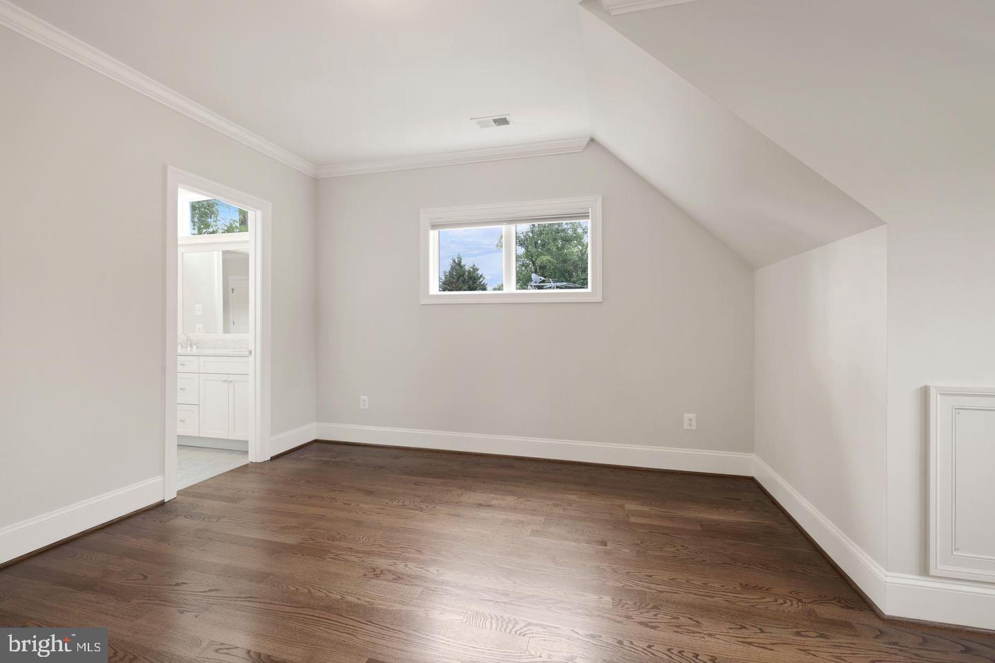 LANDON WOODS - Residential Lease