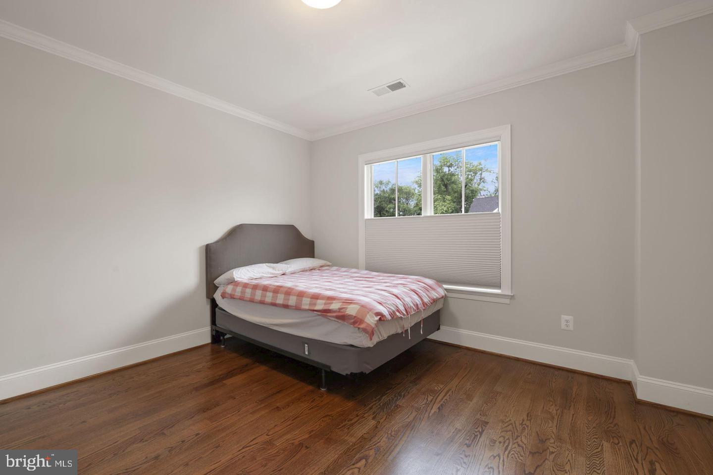 LANDON WOODS - Residential Lease