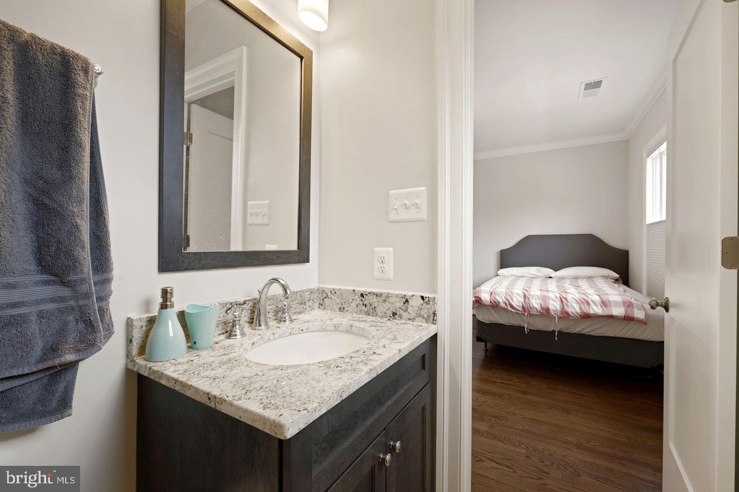 LANDON WOODS - Residential Lease