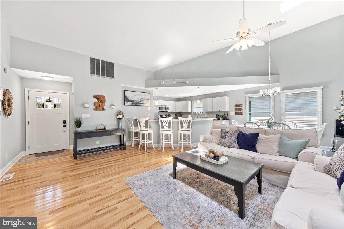 CAINE WOODS - Residential