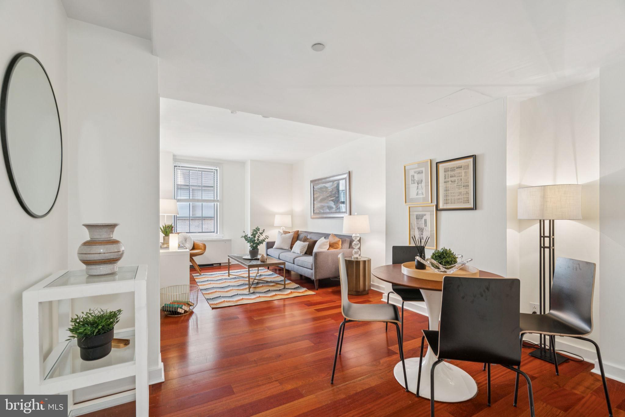 RITTENHOUSE SQUARE - Residential