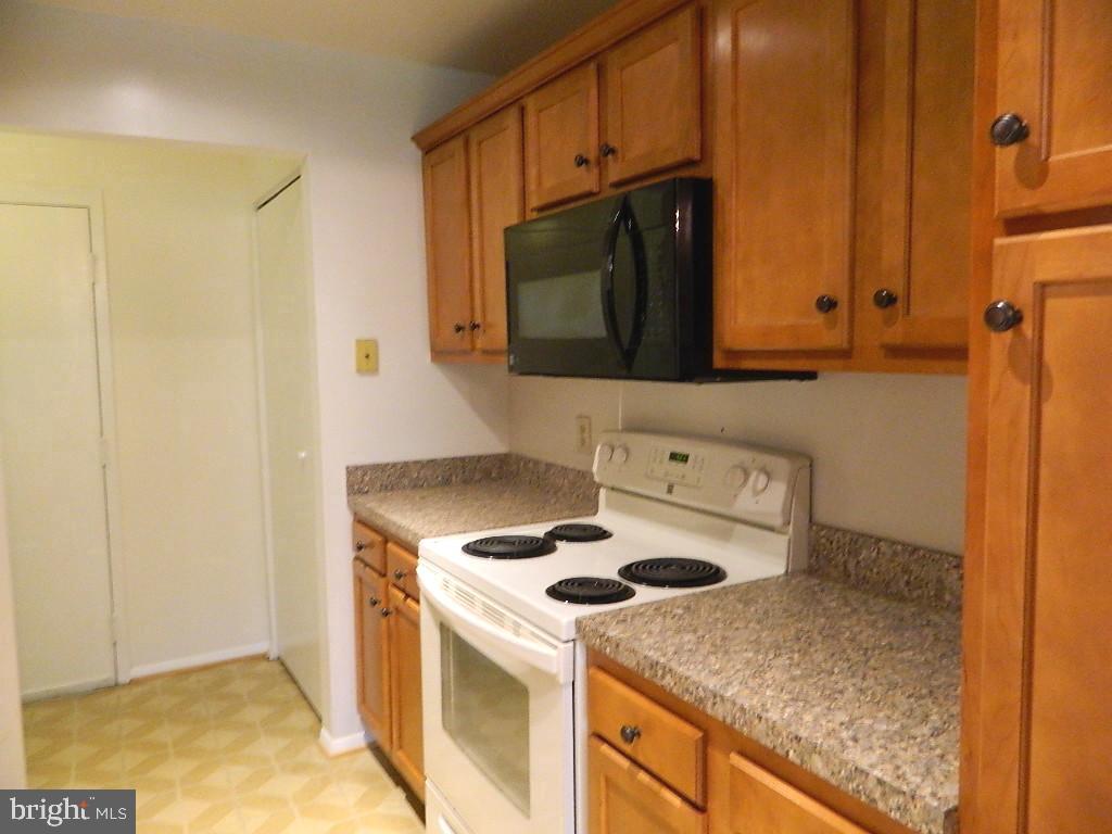 SUMMER RIDGE CODM - Residential Lease