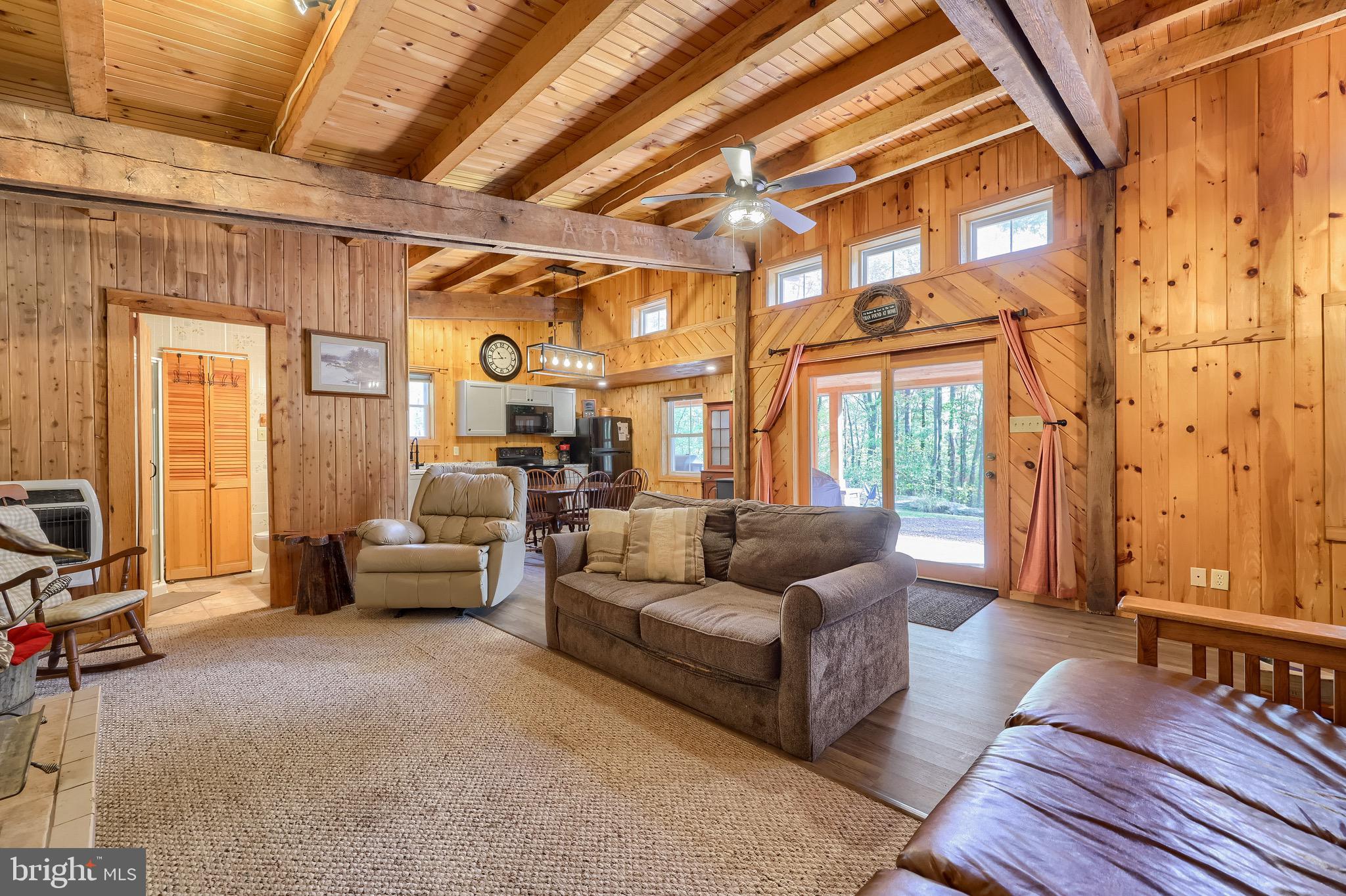 ARROWPOINT ESTATES - Residential