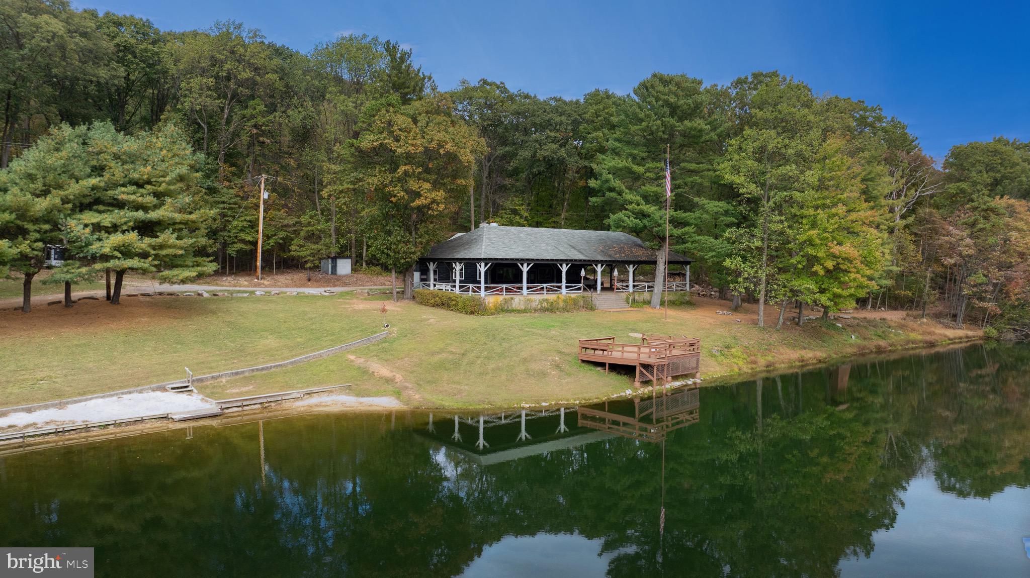 ARROWPOINT ESTATES - Residential