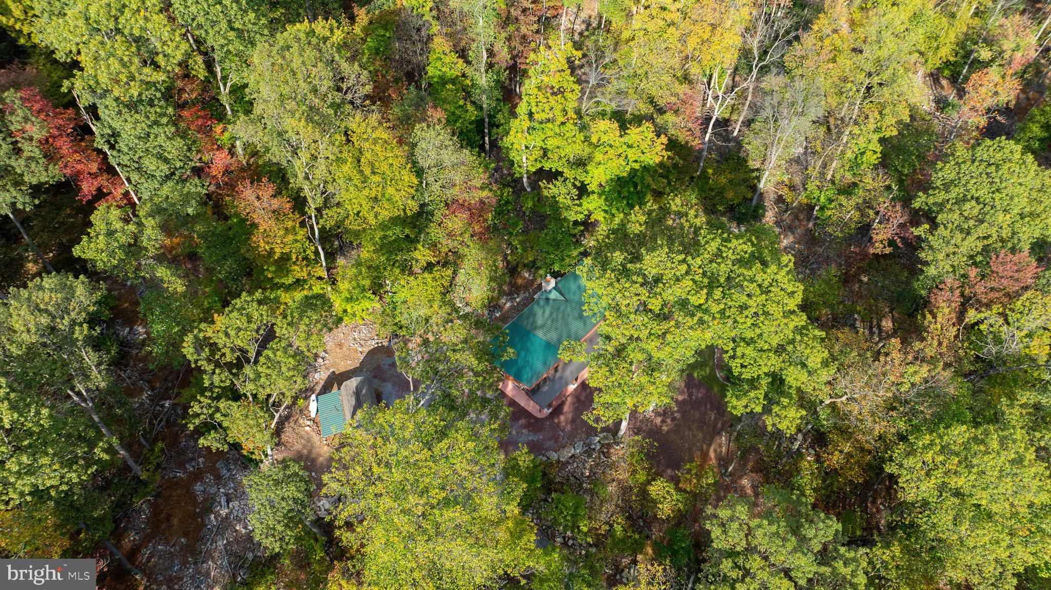 ARROWPOINT ESTATES - Residential