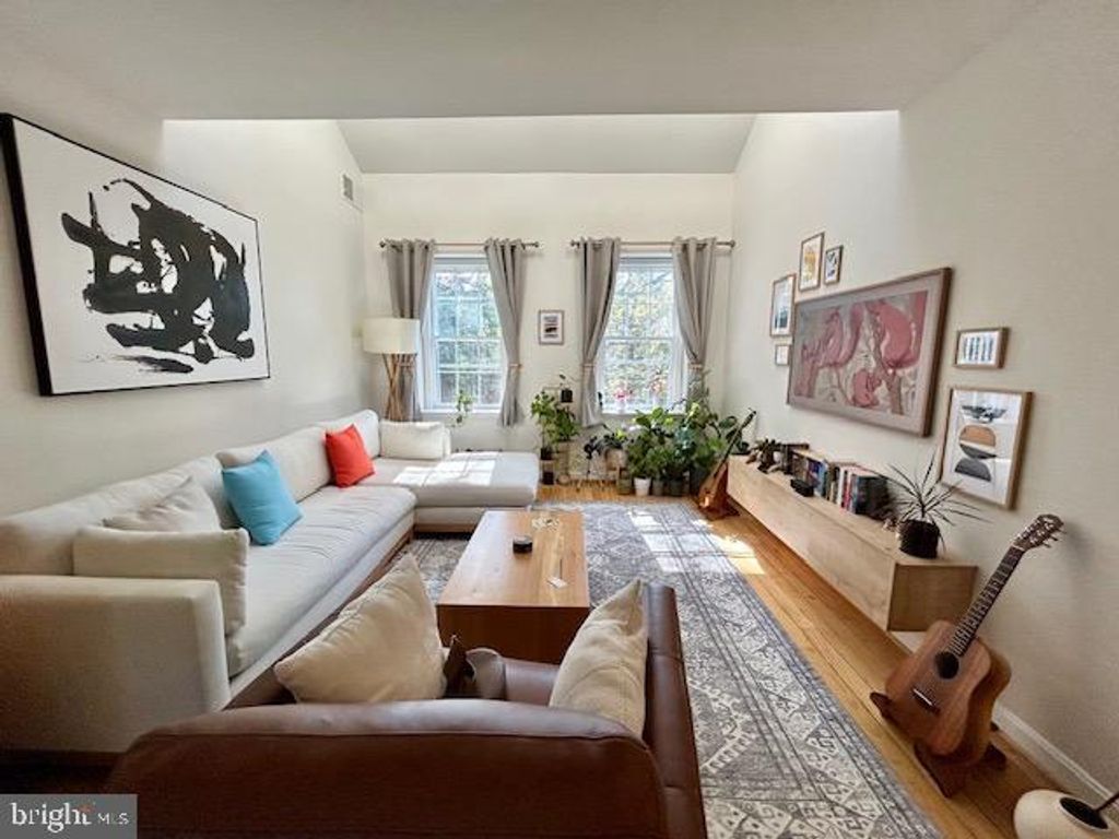 Photo of 3640 39th Street NW #E527, WASHINGTON, DC 20016 (MLS # DCDC2229328)